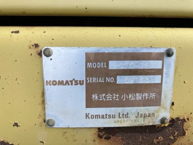KOMATSU PC70-7E 52153, ruang kabin & monitor unit