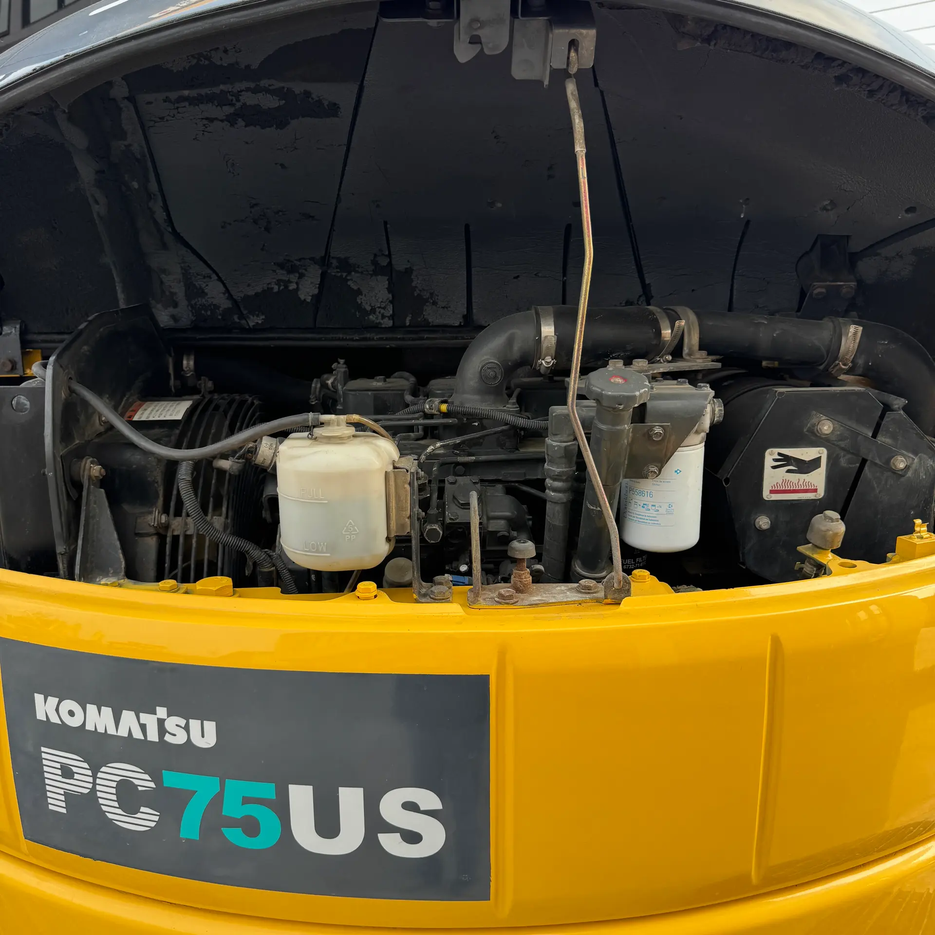 KOMATSU PC75US-3 - 15784, plat identitas unit