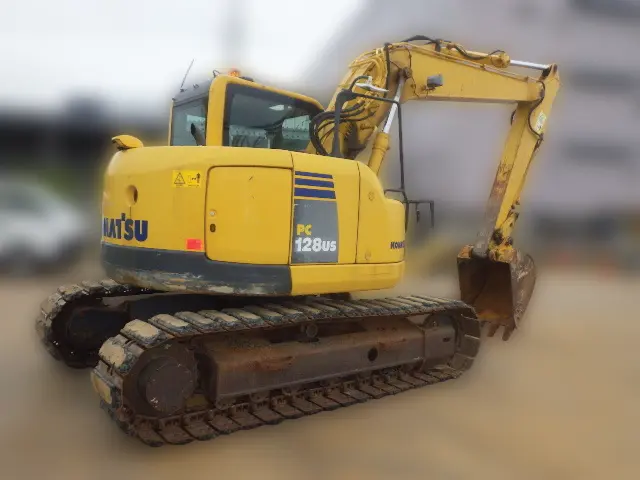 KOMATSU PC128US-8 - 23176, rear view