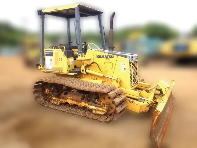 KOMATSU D21P-8E0 - 90108, full front view of the unit