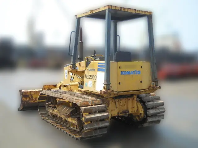 KOMATSU D21P-8 - 84064, rear view