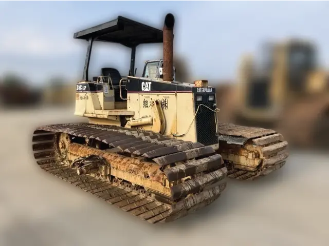CAT D3C - CAT00D3CC8DL00304, tampak depan keseluruhan unit