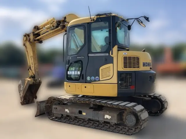 KOMATSU PC78UU-8 - 19273, tampak belakang