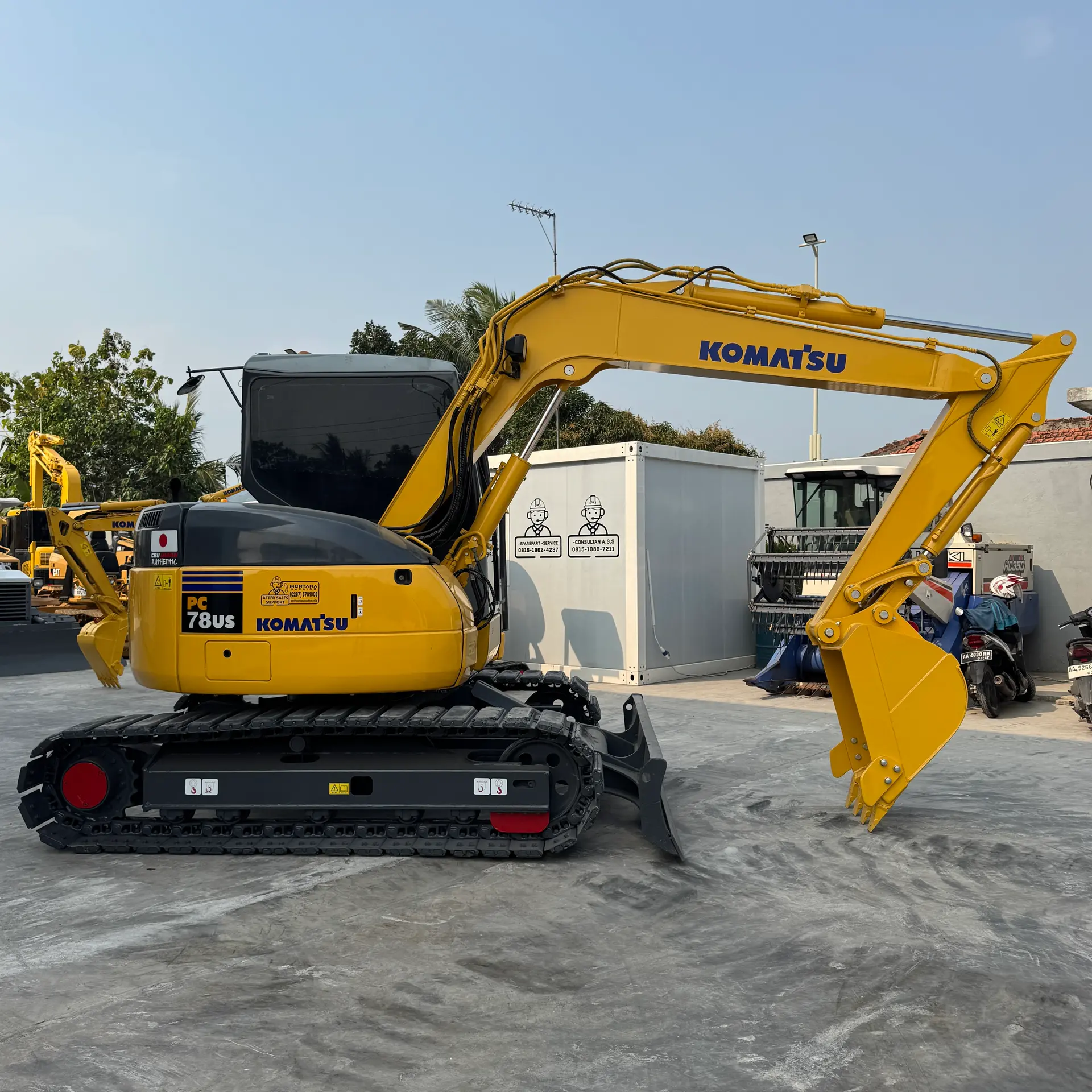 KOMATSU PC78US-6N0 - 8447, right side view