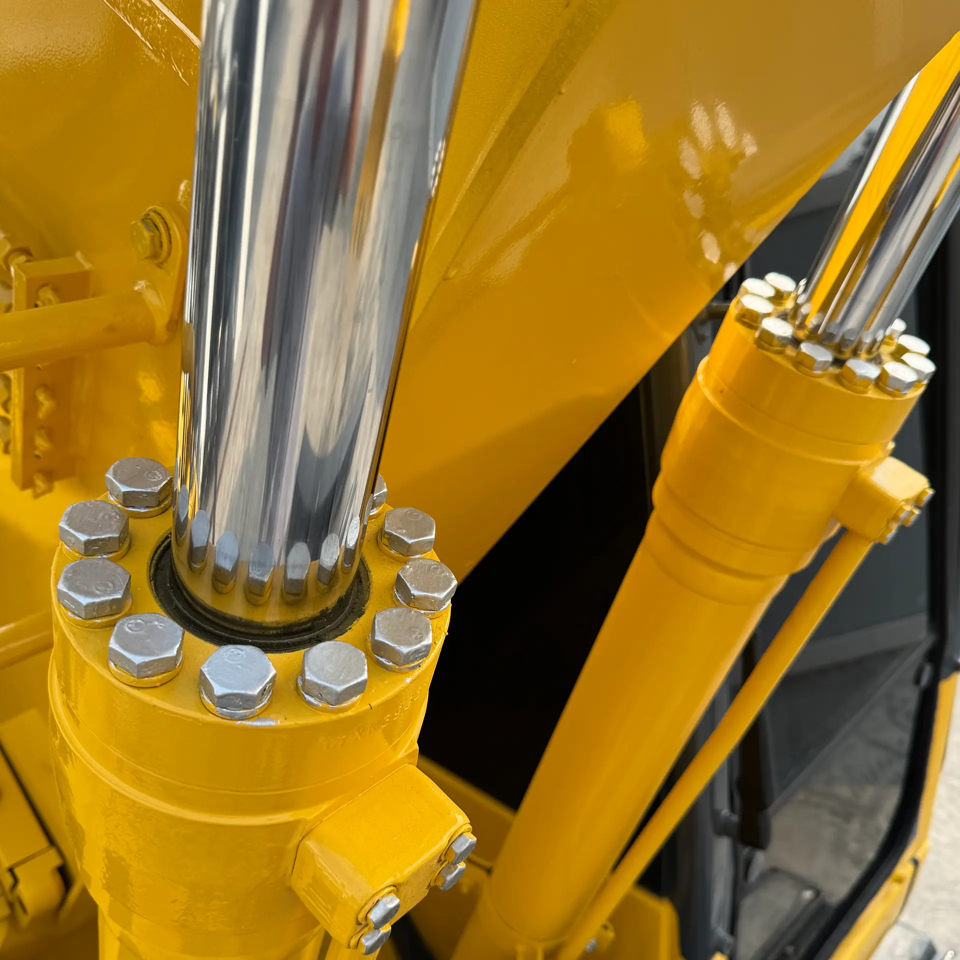KOMATSU PC128US-8 - 22146, hydraulics