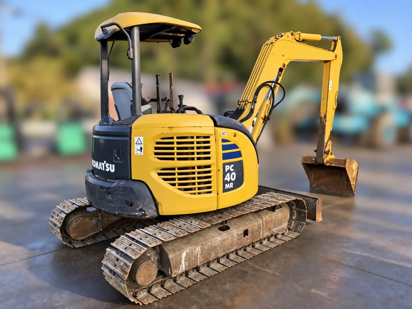 KOMATSU PC40MR-2 11785, tampak samping kiri