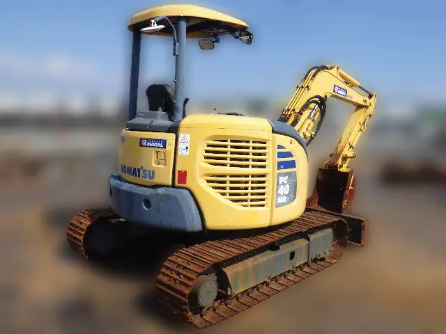 KOMATSU PC40MR-3 - 18434, right side view