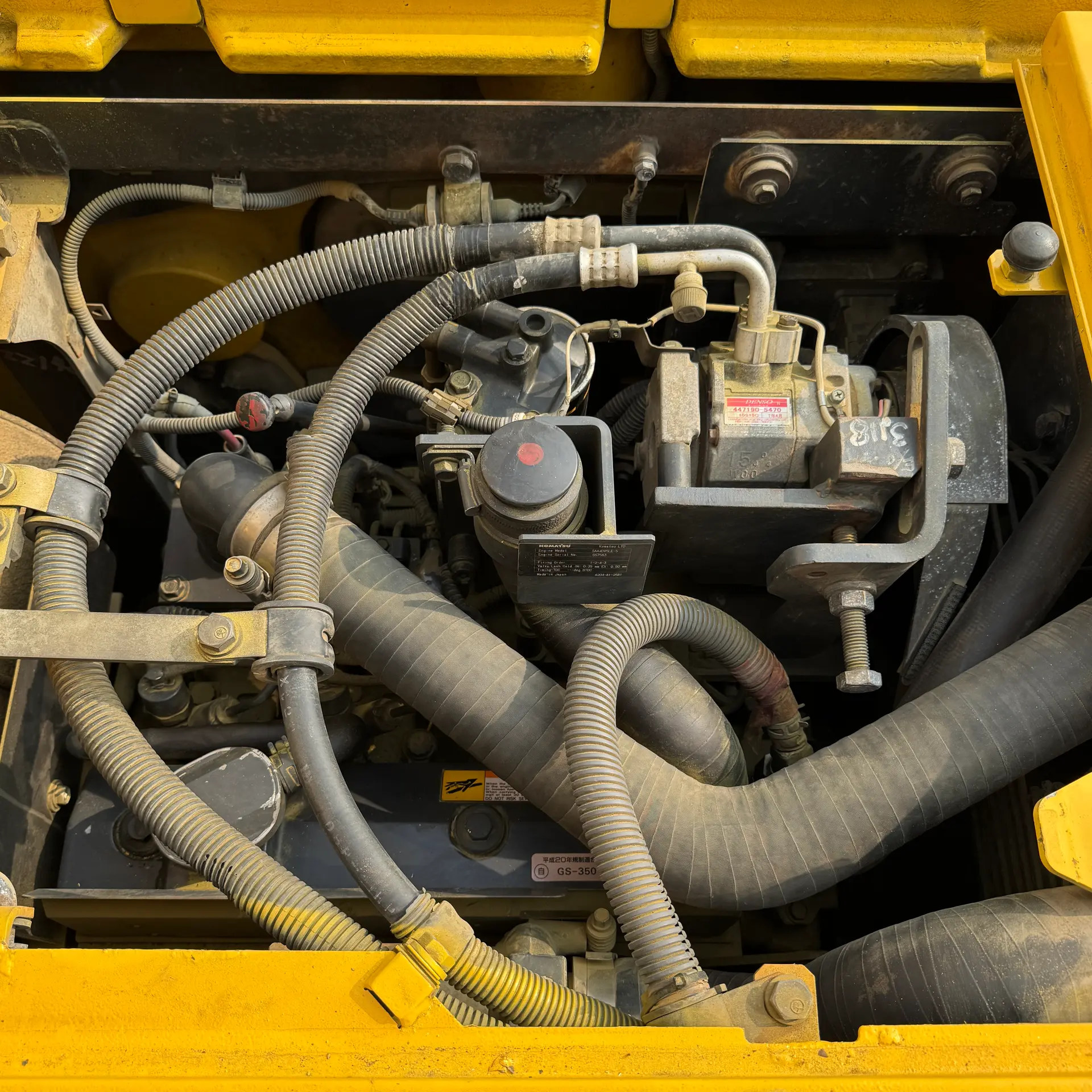 KOMATSU PC128US-8 - 22146, engine