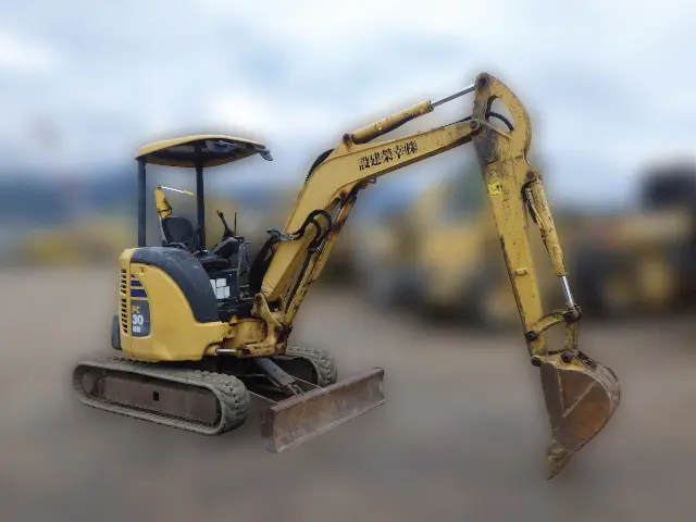 KOMATSU PC30MR-3 - 33114, full front view of the unit