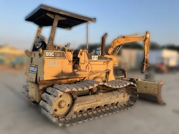 CATERPILAR D3C 5CJ00159, tampak belakang
