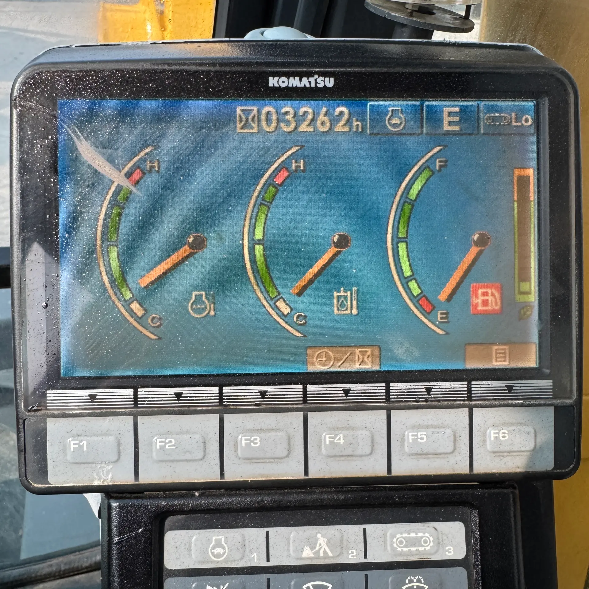 KOMATSU PC128US-8 - 22146, cabin & unit monitor