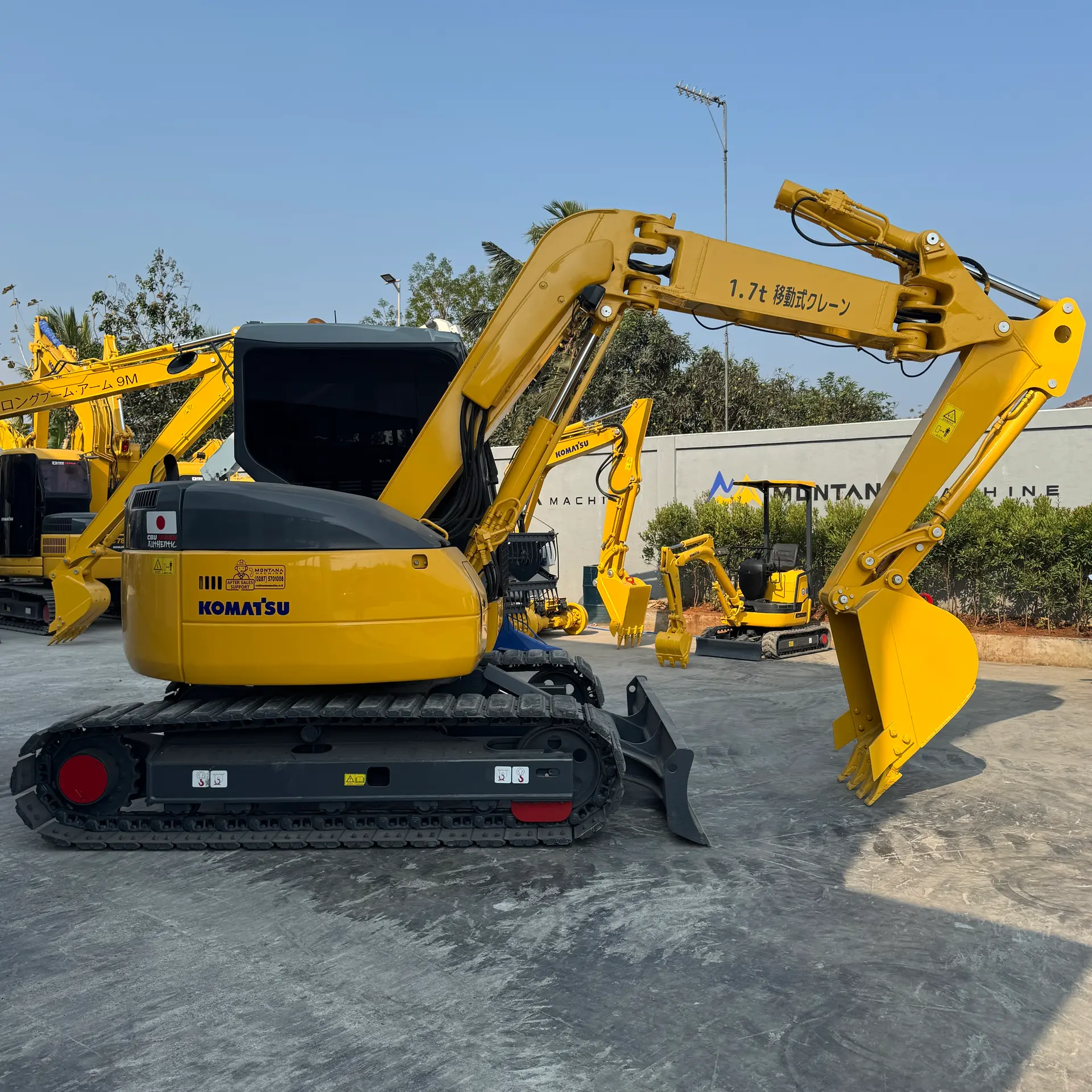 KOMATSU PC78UU-6E0 - 25767, right side view