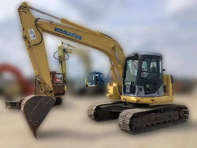 KOMATSU PC138US-2E1 - 6380, tampak depan keseluruhan unit