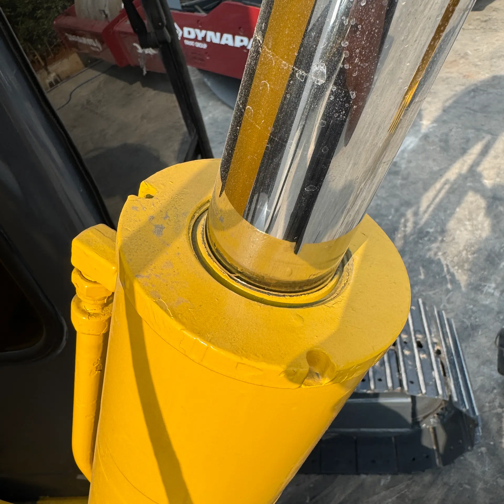 KOMATSU PC75US-3 - 15784, mesin