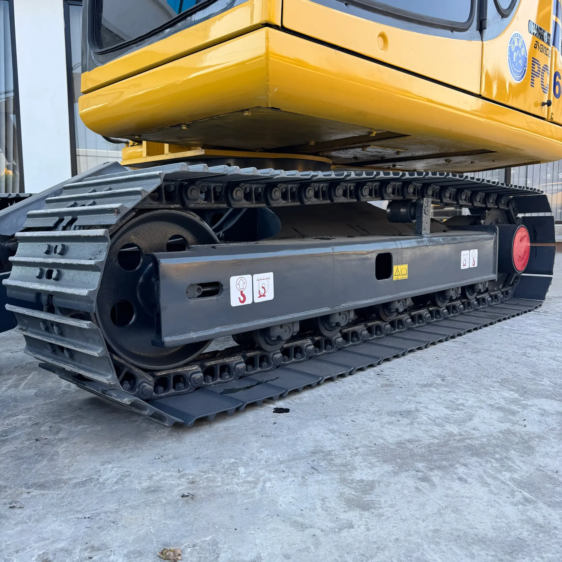 KOMATSU PC60-7 - 49188, undercarriage