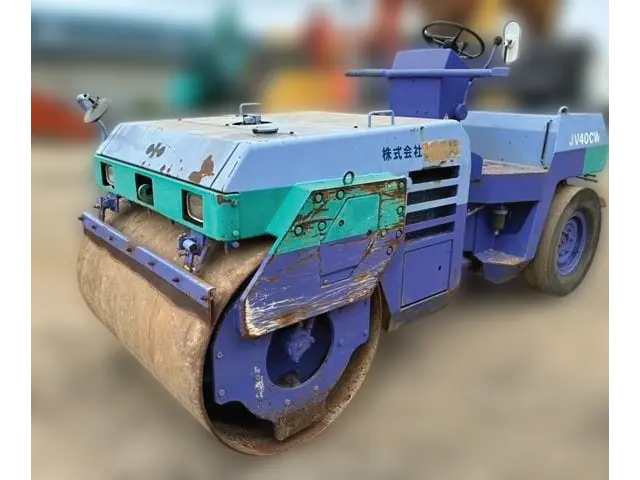 KOMATSU JV40CW-2 - 25937, tampak samping kanan