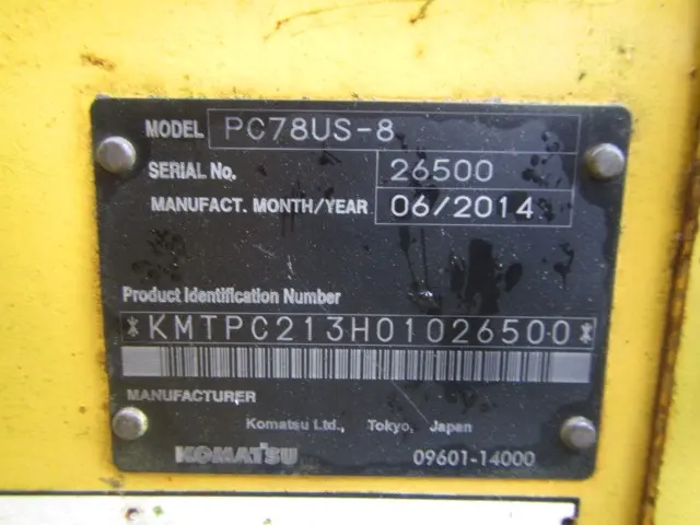 KOMATSU PC78US-8 - 26500, ruang kabin & monitor unit
