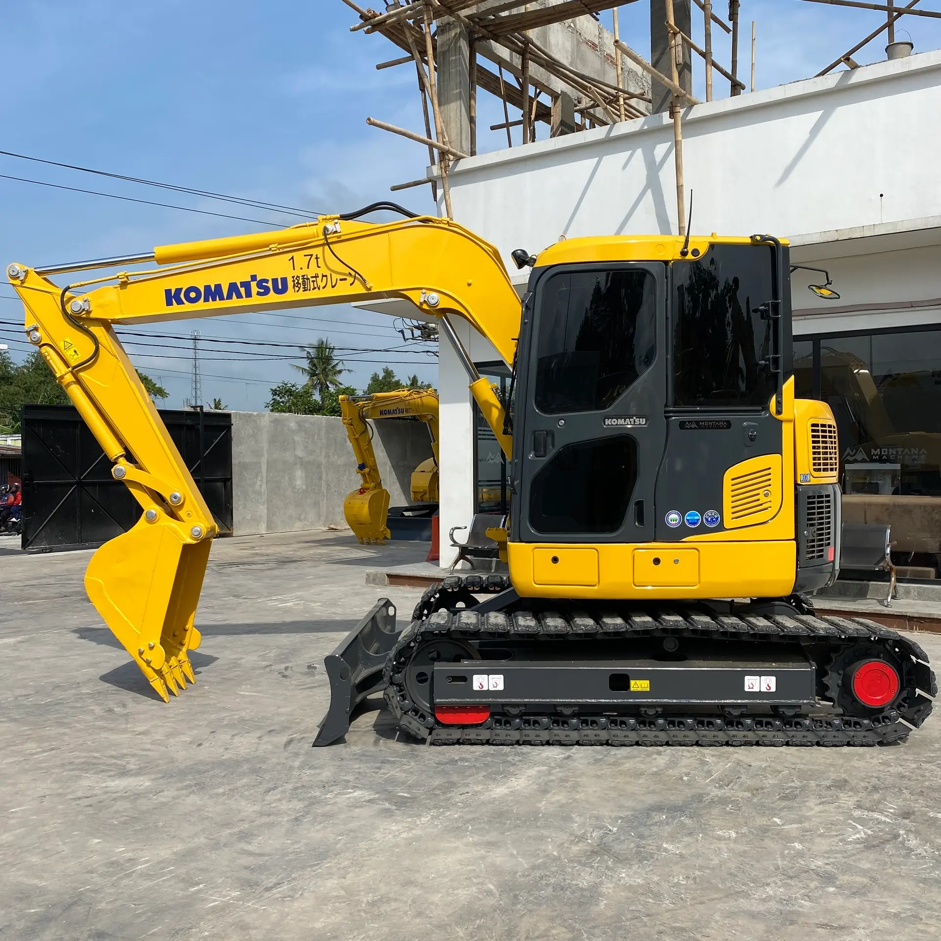 KOMATSU PC78US-8 - 15005, tampak samping kiri