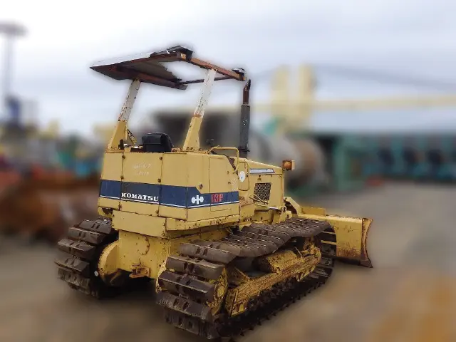 KOMATSU D31P-18 - 42542, left side view