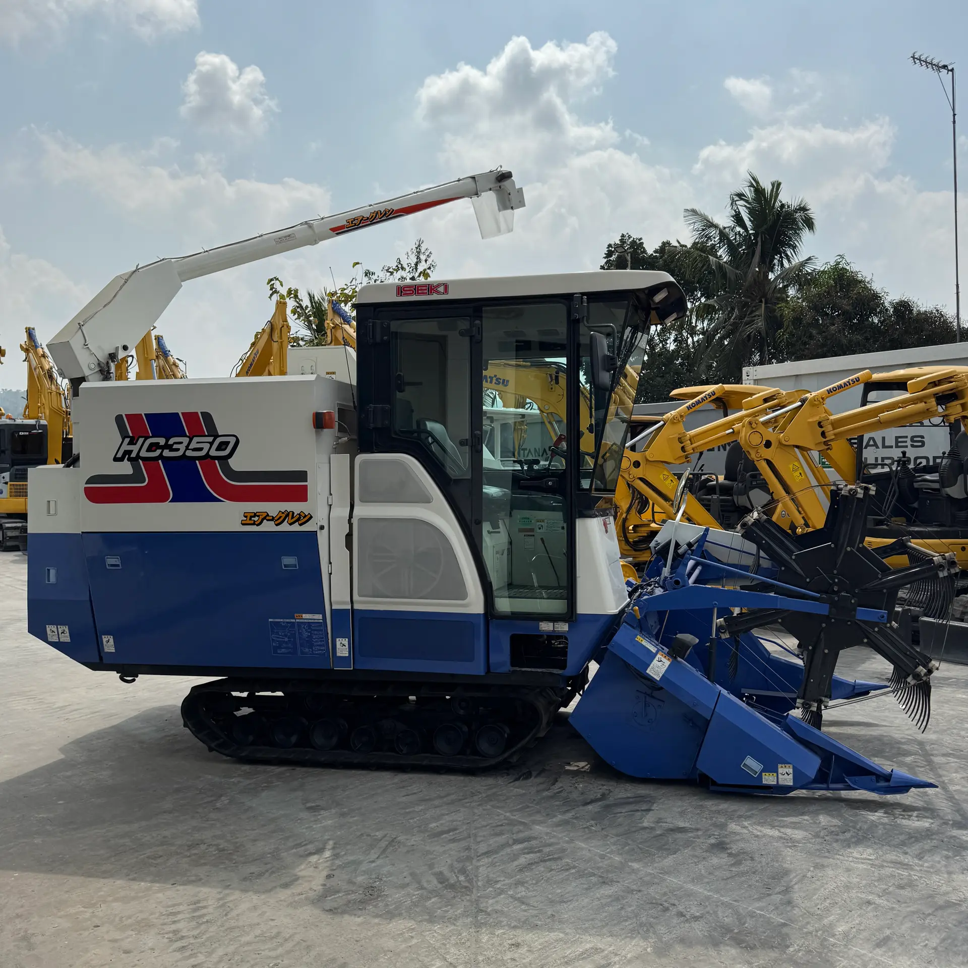 ISEKI HC350G-CR - 100280, tampak samping kanan