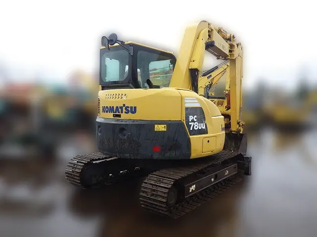 KOMATSU PC78UU-8 - 16214, tampak belakang