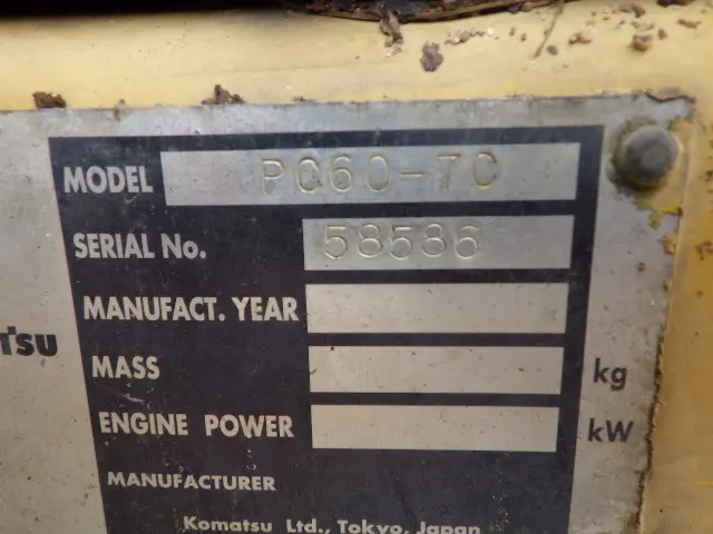 KOMATSU PC60-7C - 58586, right side view