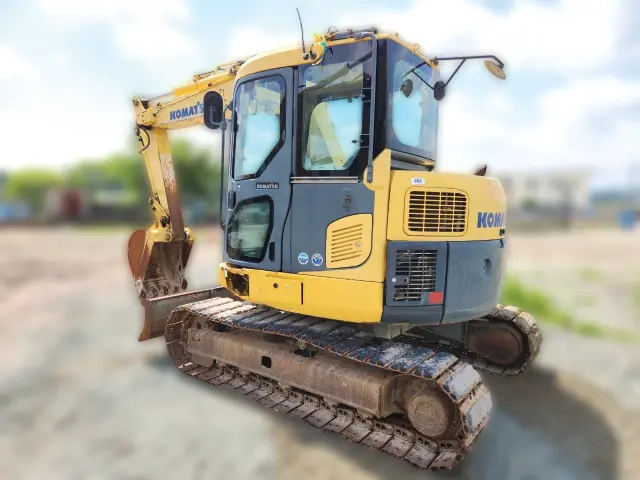 KOMATSU PC78US-8 - 21951, tampak belakang