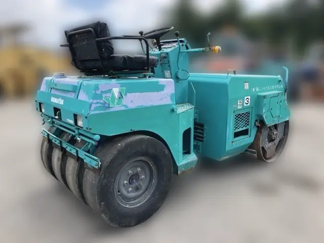 KOMATSU JV40CW-3 - 5072, tampak belakang