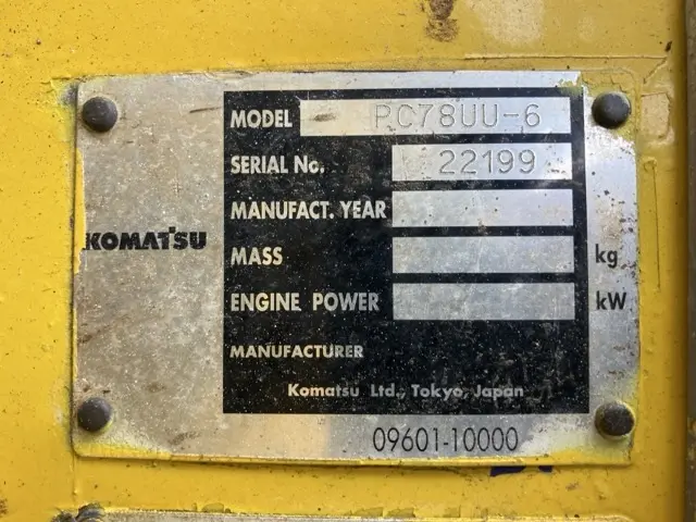 KOMATSU PC78UU-6 - 22199, tampak samping kanan