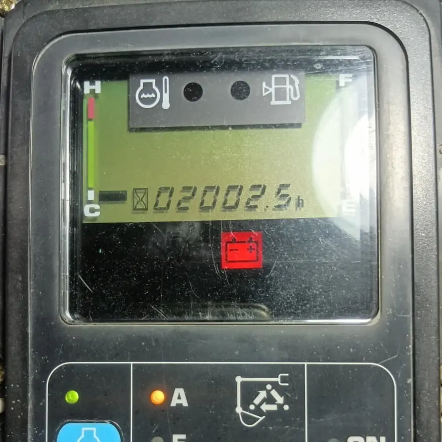 KOMATSU PC128US-2E1 - 9621, ruang kabin & monitor unit