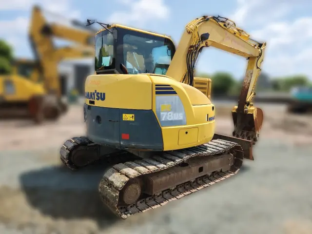 KOMATSU PC78US-8 - 21951, tampak samping kiri