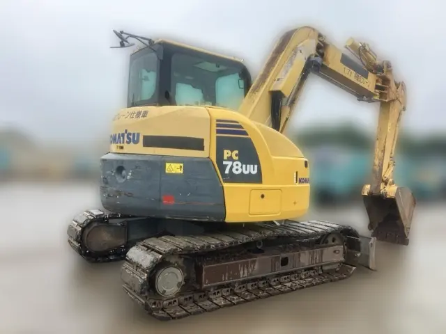 KOMATSU PC78UU-8 - 17576, tampak samping kiri