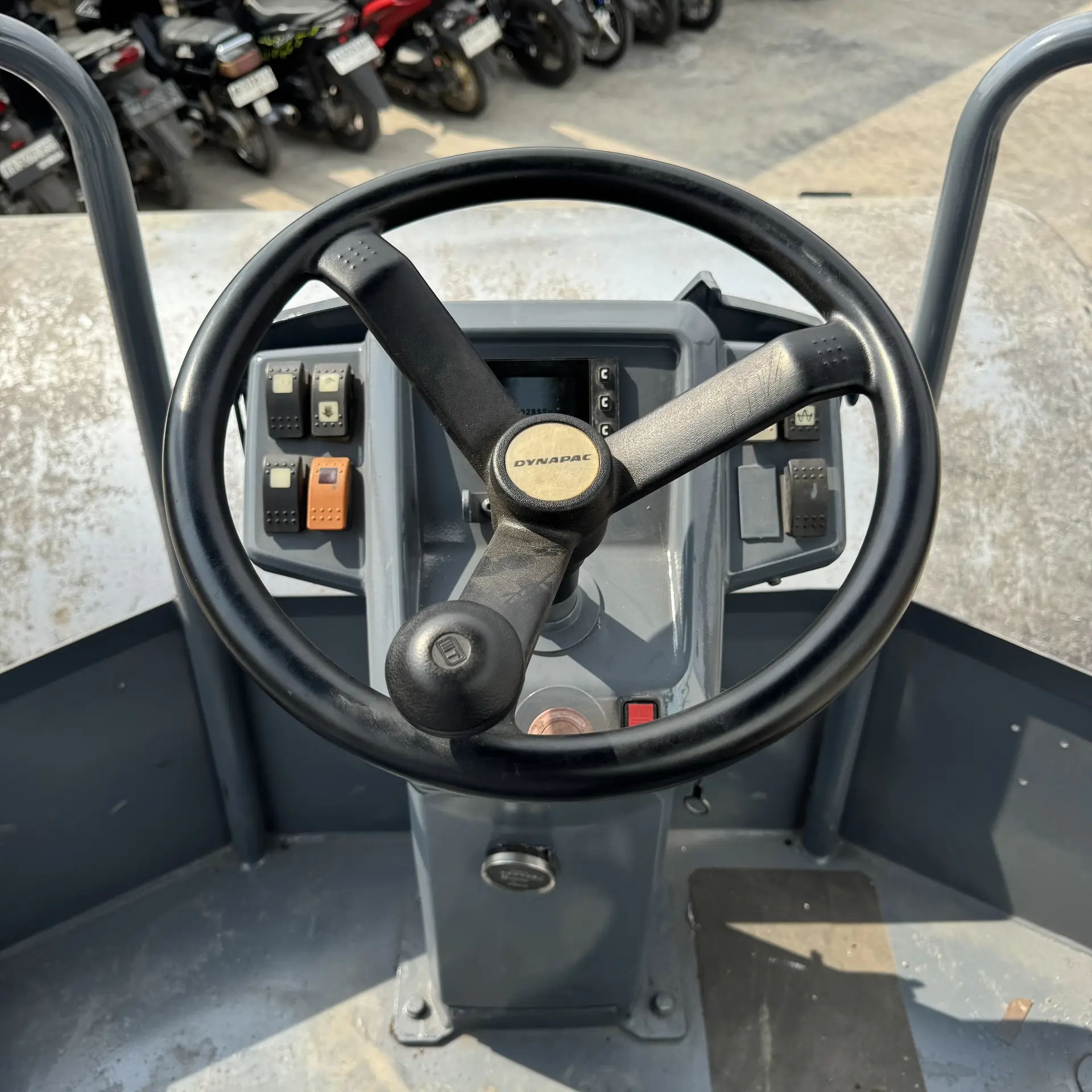 DYNAPAC DRS120D - 10300194VNE011888, lembar inspeksi unit