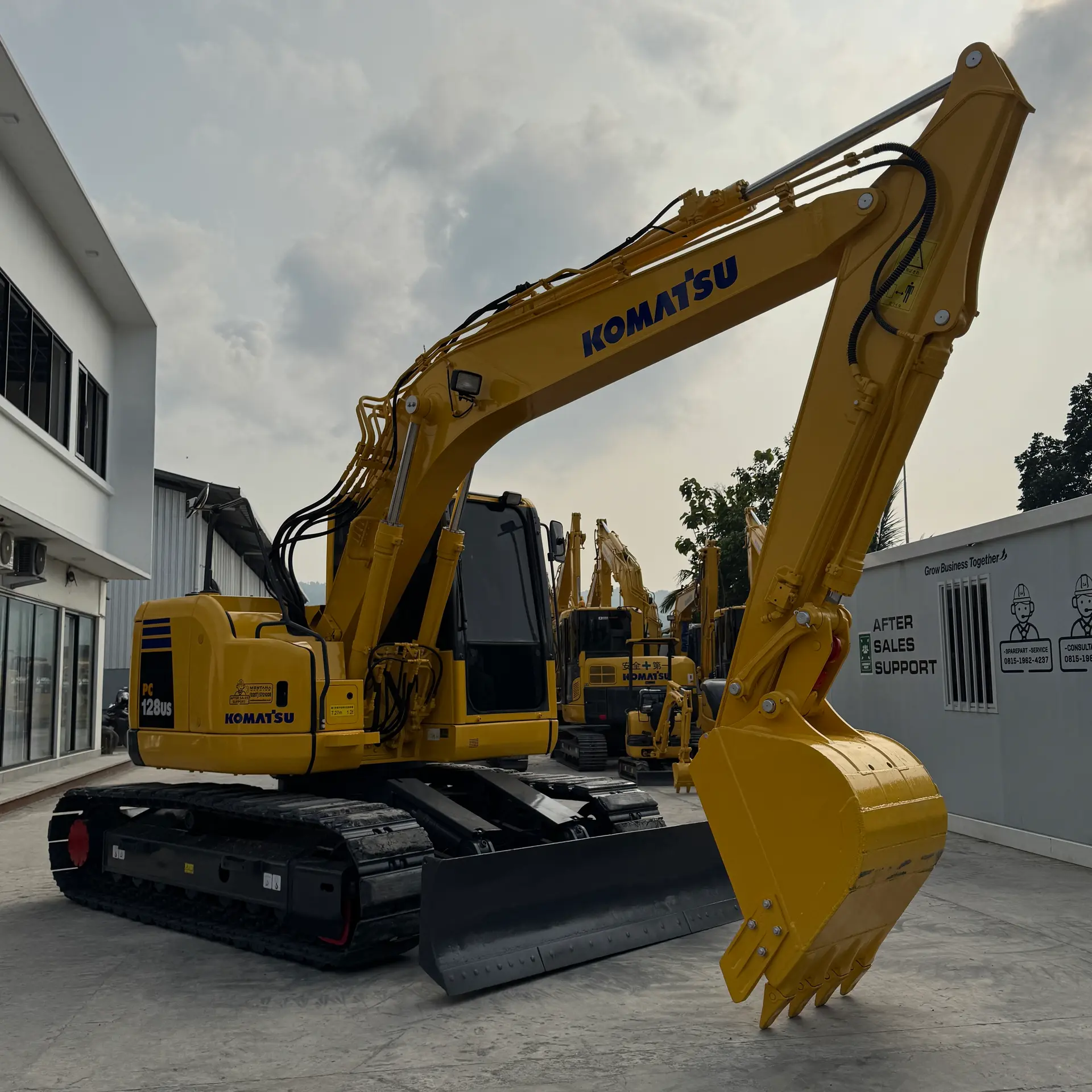 KOMATSU PC128US-8 - 22146, photo 1 of 25