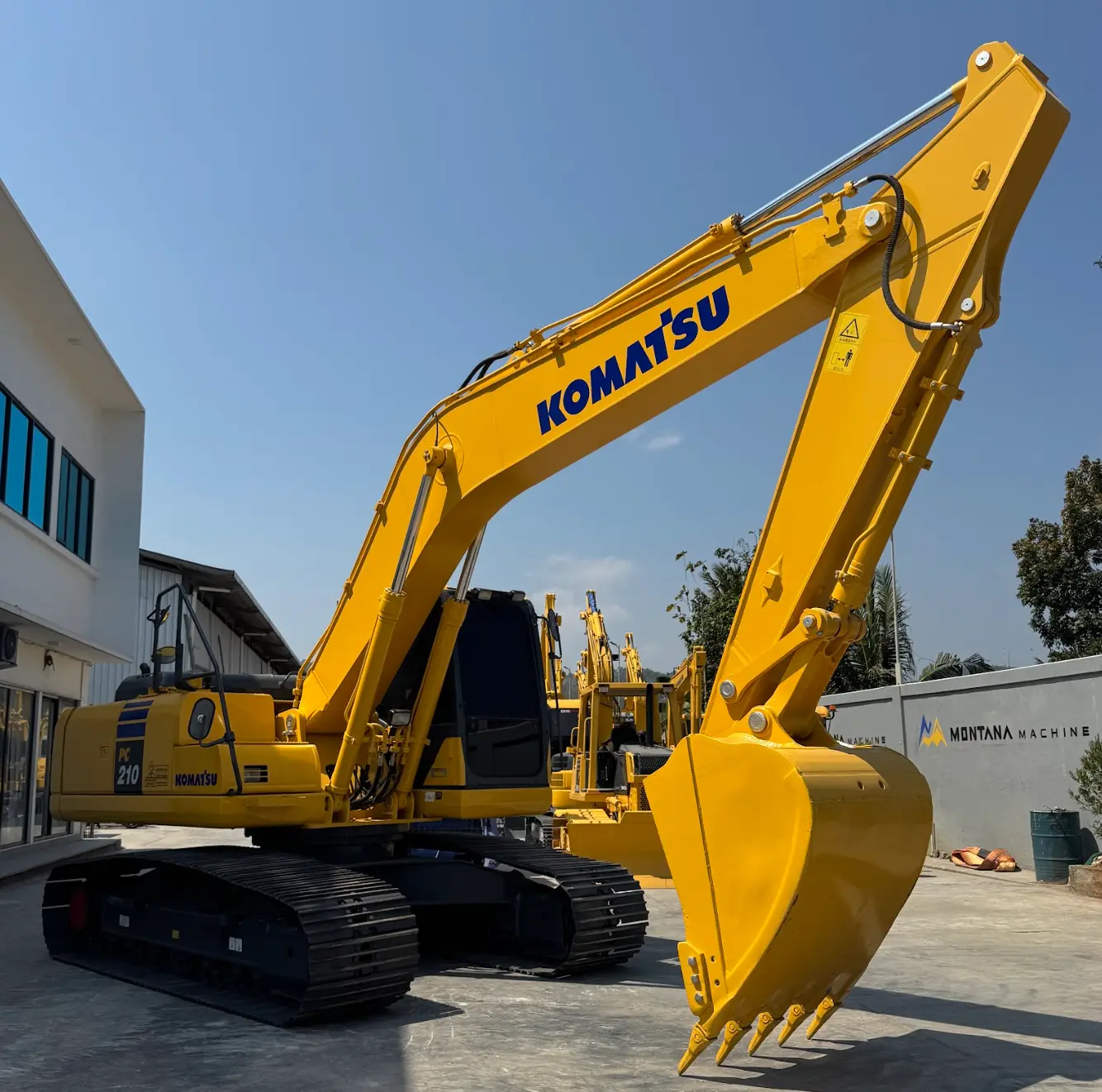 KOMATSU PC210-10M0 - C01656, photo 1 of 1