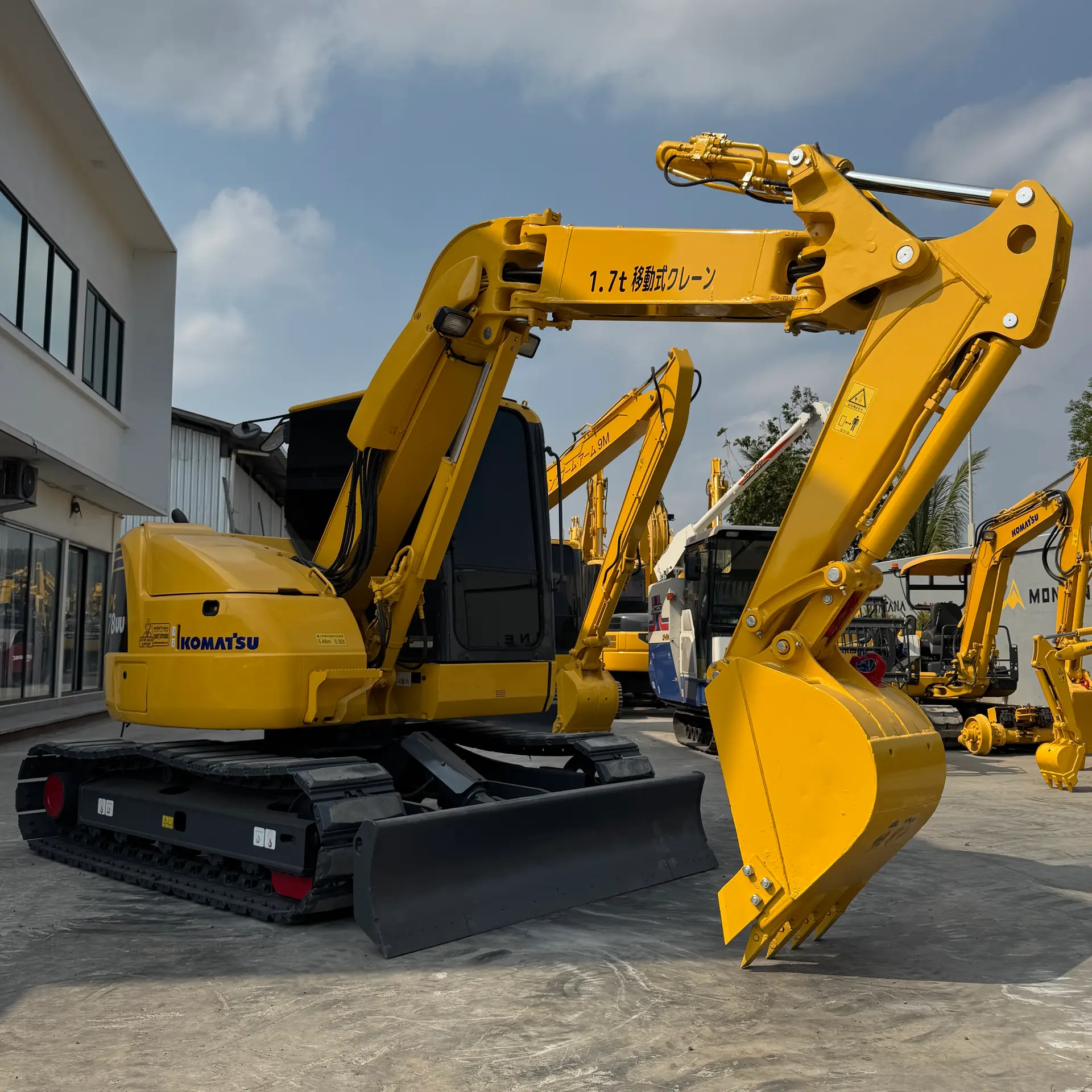 KOMATSU PC78UU-8 - 27400, foto 1 dari 25