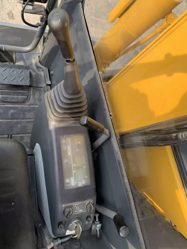 Excavator Komatsu PC38UU-3 8158 Built-Up TH. 2025 - Image 20