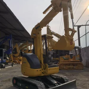 Komatsu PC38UU-3 8158 Built-Up TH. 2025 - Gambar 3