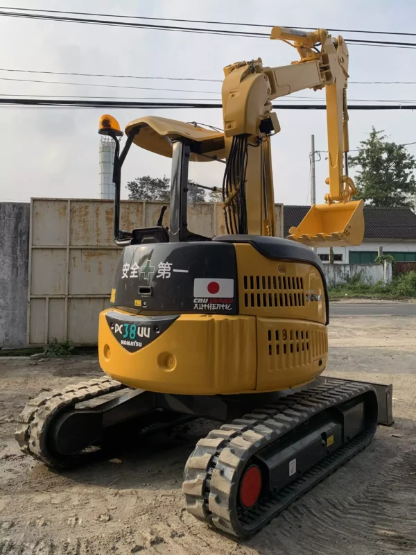 Excavator Komatsu PC38UU-3 8158 Built-Up TH. 2025 - Image 8