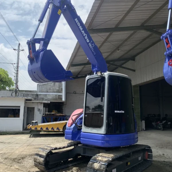 Excavator Komatsu PC78US-5 1326 Built-Up TH. 2025