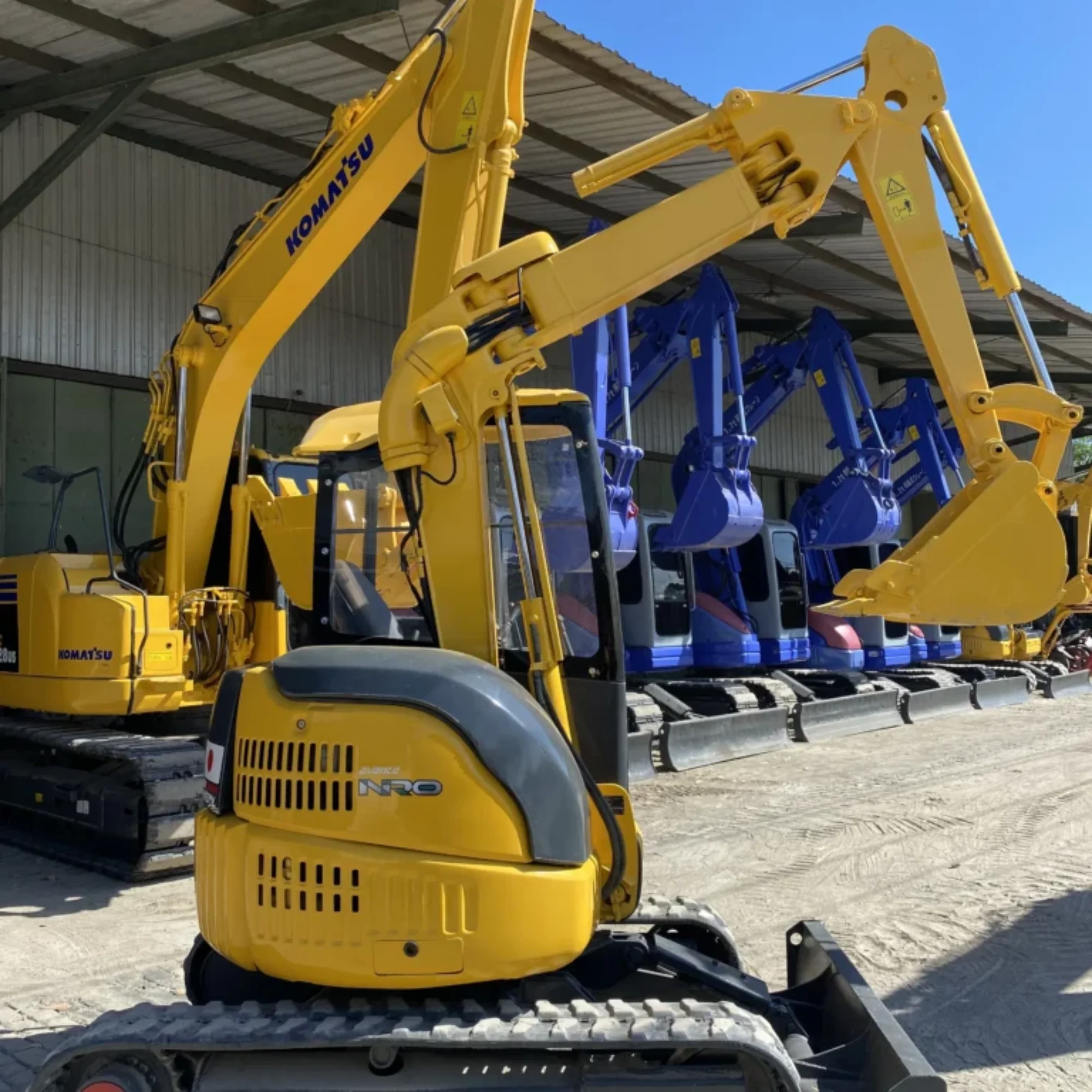 Excavator Komatsu PC30UU-3 14188 Built-Up TH. 2025