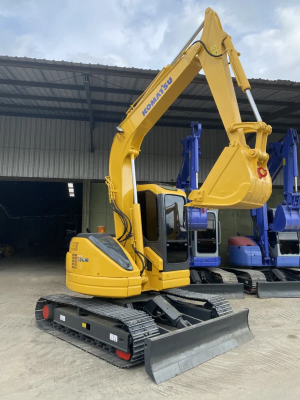 Excavator Komatsu PC75US-3 30183 Built-Up TH. 2025 - Image 3