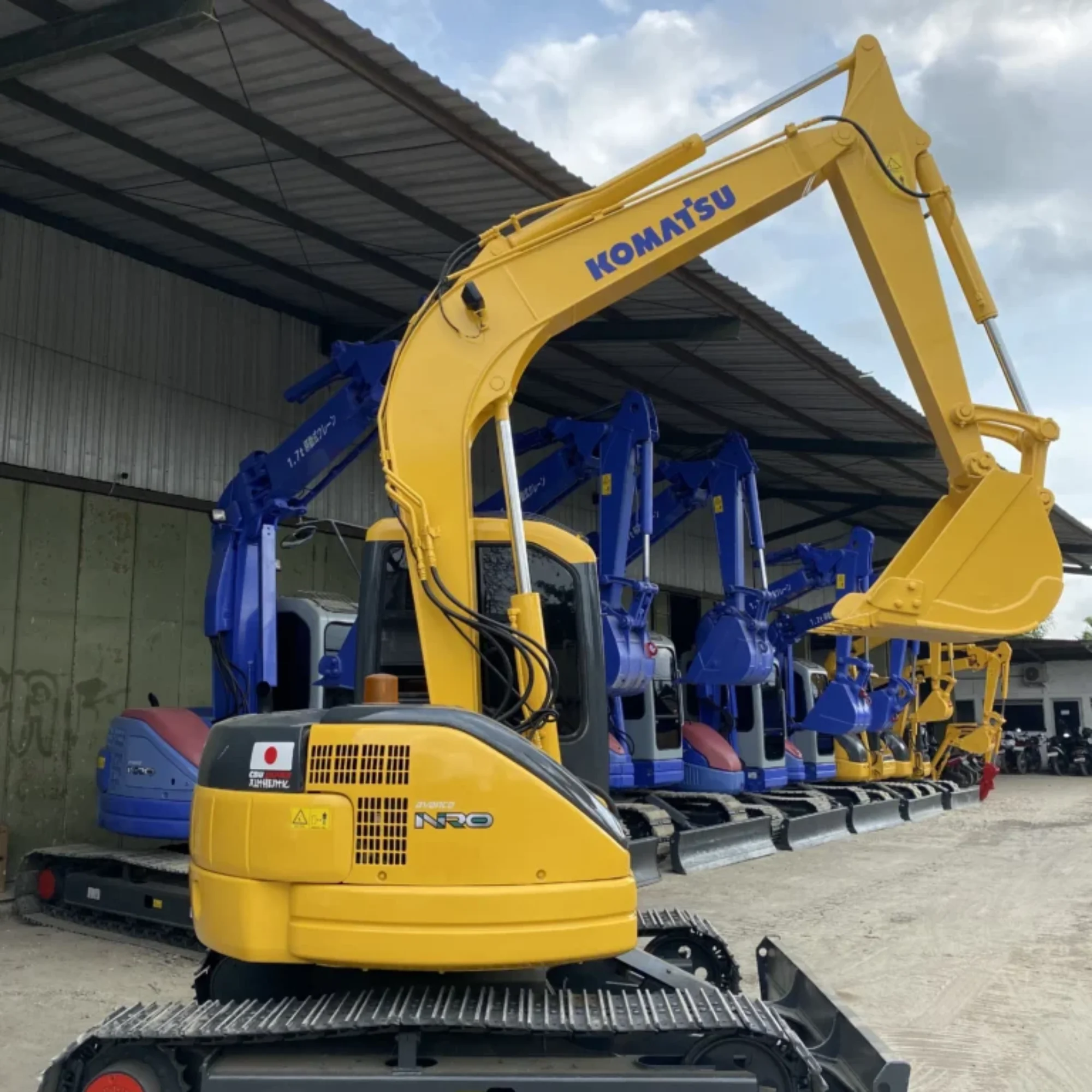 Excavator Komatsu PC75US-3 30183 Built-Up TH. 2025