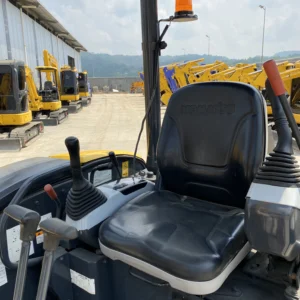 Komatsu PC30MR-2 24089 Import Ex.Japan - Gambar 20