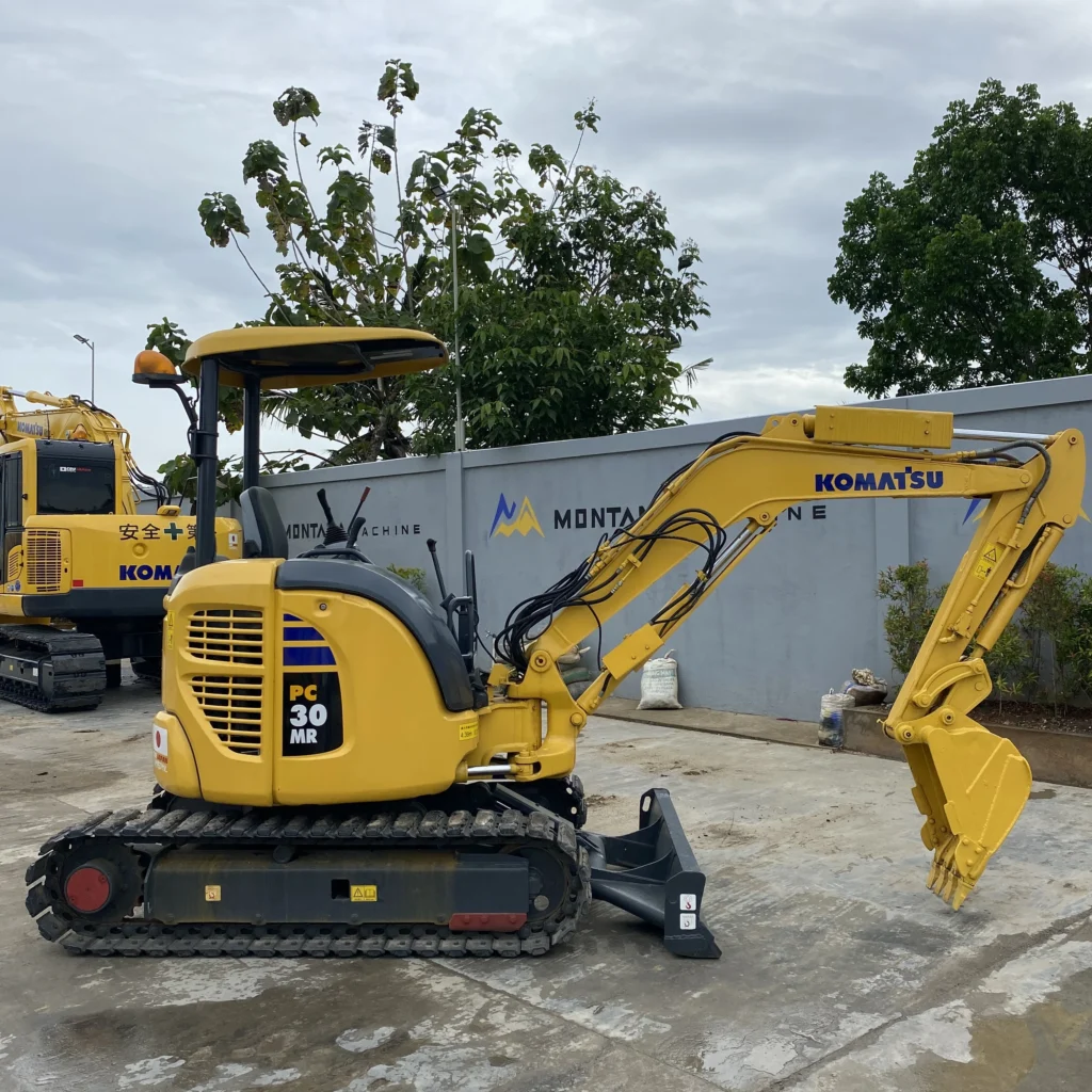 Komatsu PC30MR-3 34445 Import Ex.Japan
